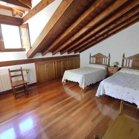 La Huertona Villa Pesaguero-La Parte Eksteriør bilde