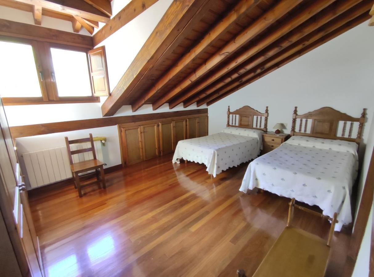La Huertona Villa Pesaguero-La Parte Eksteriør bilde
