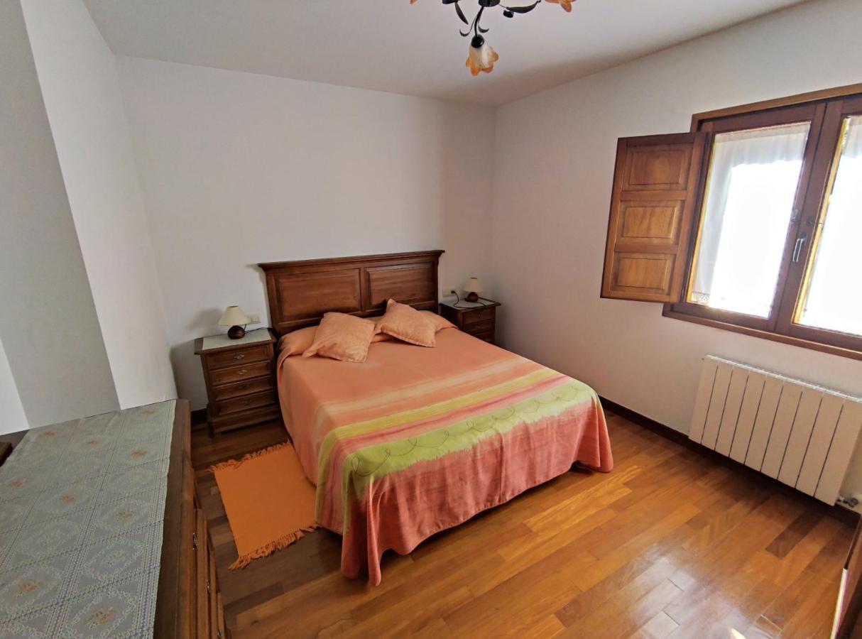 La Huertona Villa Pesaguero-La Parte Eksteriør bilde